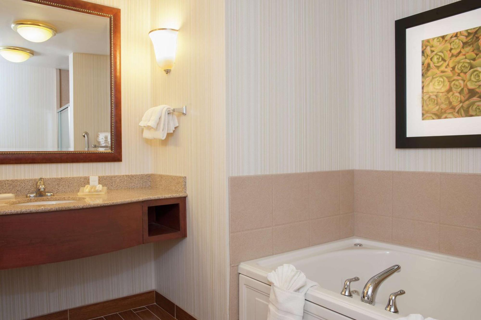Hilton Garden Inn St. Paul Oakdale Eksteriør billede